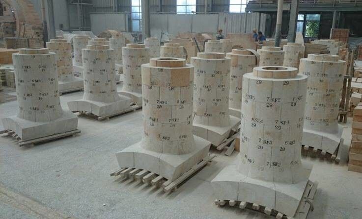 Tỷ lệ gia nhiệt tuyến tính thấp Gạch tiêu chuẩn Alumina cao LZ75 Được sử dụng rộng rãi cho bếp lò nóng