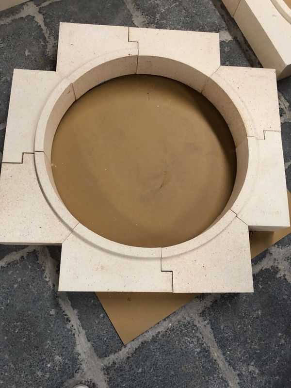 Khả năng chịu nhiệt cao Gạch chịu lửa Alumina silicat 1500 ℃ RUL cho bếp thổi nóng
