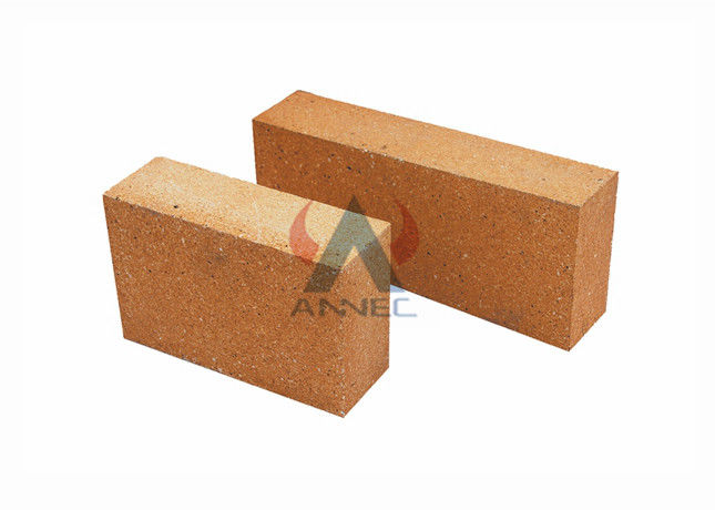Gạch chịu lửa đất sét SK34 chống cháy 40MPA Màu vàng 2.4g/Cm2