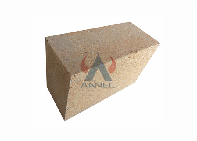 Lò nướng chịu lửa cong Sk40 Mật độ số lượng lớn 2300 ~ 2350 Kg / m3 Gạch Alumina cao chống cháy