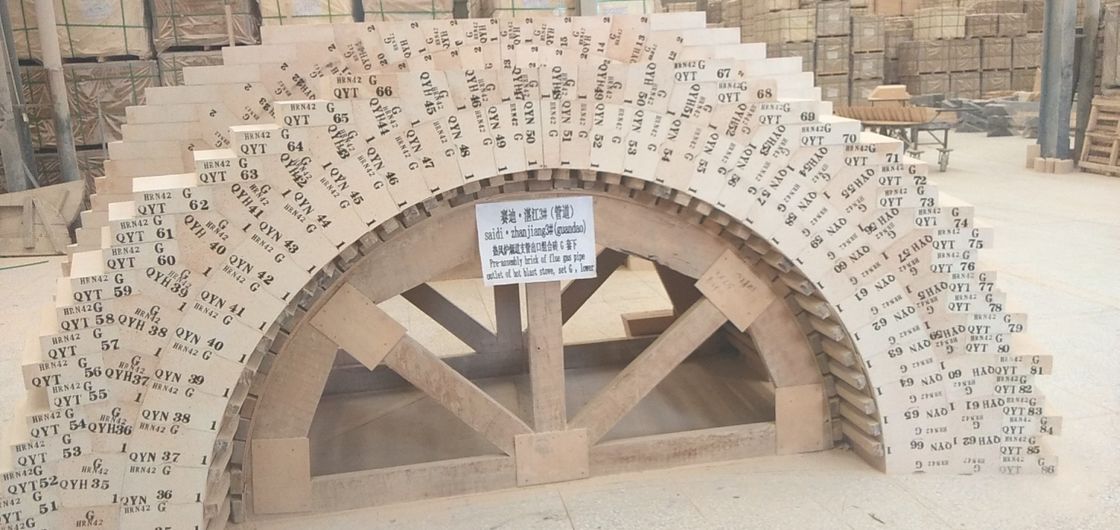 Tỷ lệ gia nhiệt tuyến tính thấp Gạch tiêu chuẩn Alumina cao LZ75 Được sử dụng rộng rãi cho bếp lò nóng